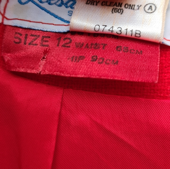 VINTAGE 80s Wool Blend 12 Red Elegant Coat Jacket - Picture 13 of 16